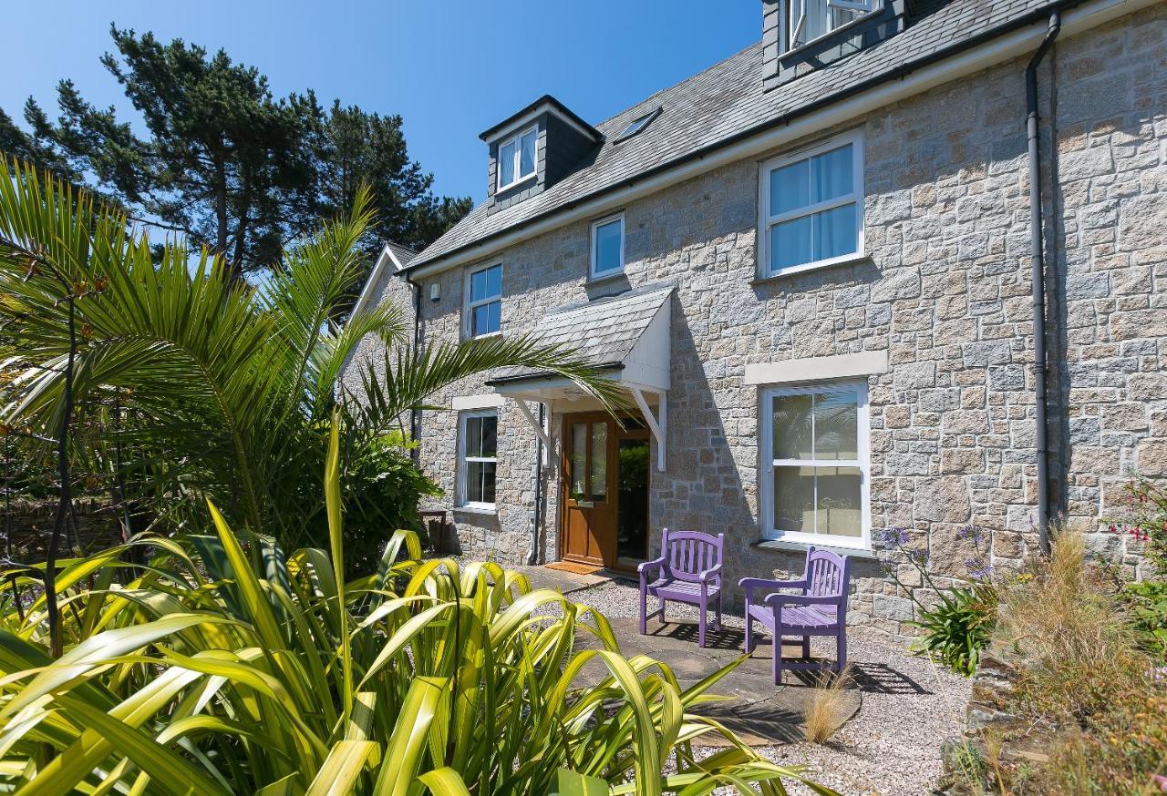 Merlins Hayle Exterior photo